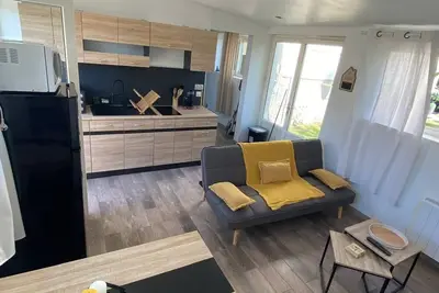 Image de Maisonnette T2 avec remise Mc Arthur Glen. Parking gratuit. Wifi