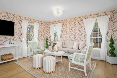 Image de 2Linkd Suites •6br Ensuite •Slps16 •Pool&Spa•Gated