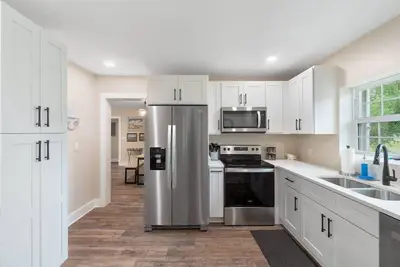 Image de Bayside Retreat - Central Comfort by the Coast