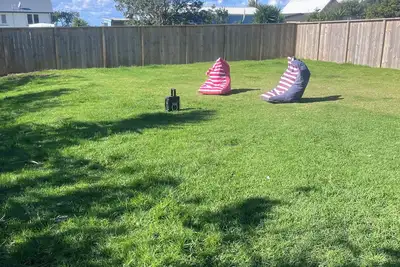 Image de Boaties rest, safe parking. fenced yard, Walk to beach.