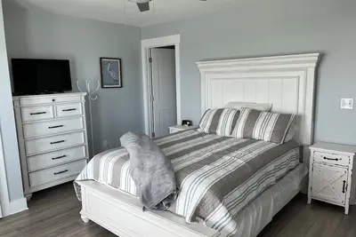Image de 4-bedroon townhome in Mexico Beach with private patio and steps to the beach