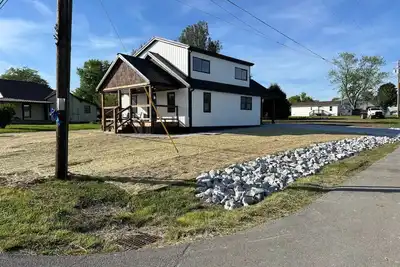 Image de Charming 3-bedroom house with WiFi and Ac in Pleasant Clarkson.