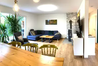 Image de Maison de vacances 'Ferienhaus Urwald' avec terrasse privée, jardin privé et Wi-Fi