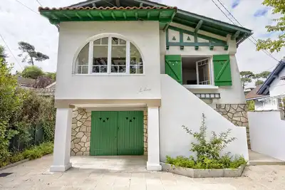 Image de Arcachon : Appartement T4 avec terrasse et parking à 400m de la plage!