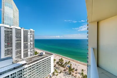 Image de Ocean Bliss - Spectacular Views - Sleeps 5 - Amazing Amenities - Prime Location!