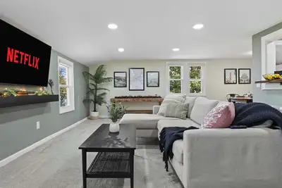 Image de 30+ Nights | Pets Welcome | Travel Professionals