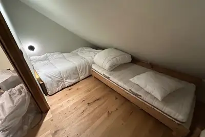 Image de Petit chalet complétement rénové donnant sur la vallée de Maurienne, ski au pied