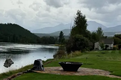 Image de House on the river with an amazing view of the Cabinet Mountains!