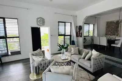 Image de House In The City