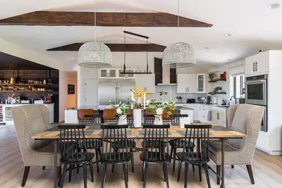 Image de Sunnyside Sanctuary (3-Bedroom Home) by RedAwning