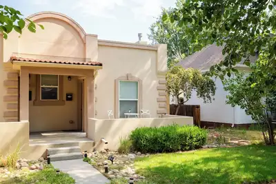 Best Denver Neighborhood! Walkable to Everything!