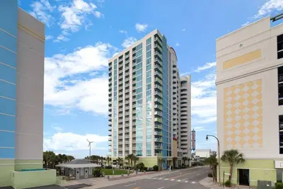 Image de 2 Bedroom Deluxe suite in the heart of Myrtle Beach!