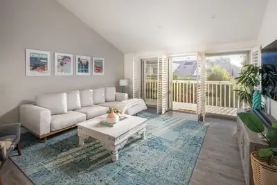 Image de Perfect Luxury Beach House in coastal Encinitas: Pools, Tennis, Surf & Legoland!
