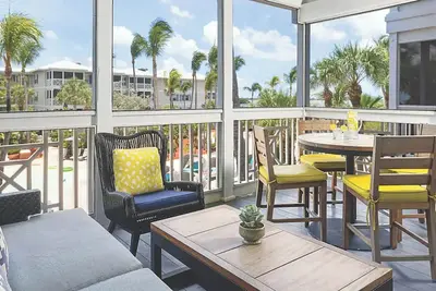 Image de 𝐅𝐢𝐧𝐝𝐢𝐧𝐠 𝐌𝐞𝐢𝐥𝐢 Dream Getaway at the Beach House Resort+Amenities. 2br