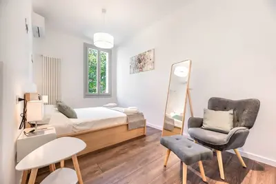 Image de Belzoni Newly refurbished flat - Private parking