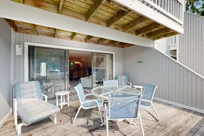 Image de Sea Colony Tennis condo w/ basketball court, gym, pool & tennis courts