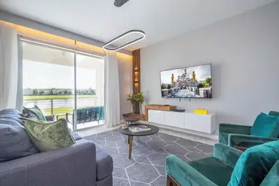 Image de Stylish 2-Br Apt, Sleeps 7, Near Disney Magic
