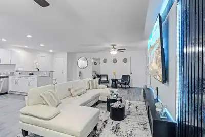 Image de 4 bd/2 ba Near At&T stadium, Tx Live! Six Flags, Globe Life