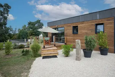 Image de Chalet 'An Ti Koad Spa Privatif 800m Plage' avec terrasse privée, jardin privé et Wi-Fi