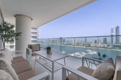 Image de Sunrise Bay with treasure w stunning harbor view