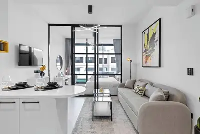 Image de Premium Studio Apartment at Loci Residences Jvc