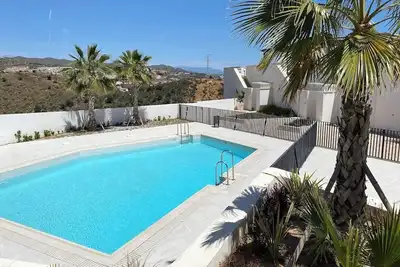 Image de Nouveau penthouse de luxe, lit king, piscine, terrasse vue mer 700m de la plage