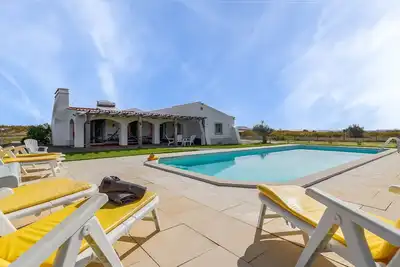 Image de Maison de vacances 'Casa Maria D'Almeida' avec piscine privée, Wi-Fi et climatisation