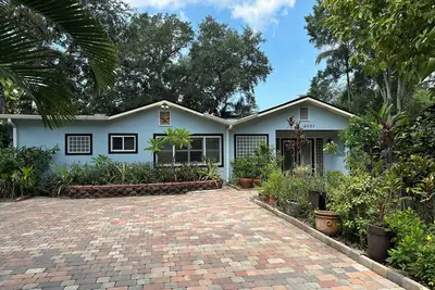 Image de Charming 4-bedroom house with WiFi and Ac in fantastic South Tampa