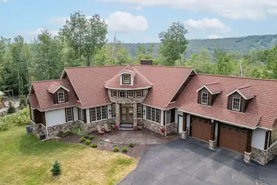 Image de Luxury Lodge Near Giant’s Ridge!
