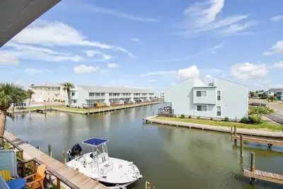 Image de Salt, Lime and Sunshine - Beautiful 3/3 First floor Condo Located in Key Allegro