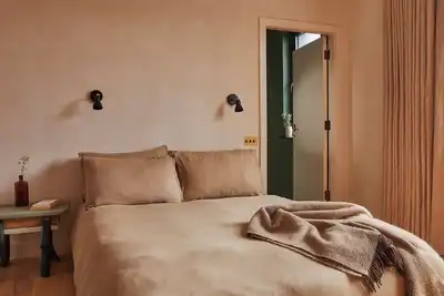 Image de Yarn - Elmo is a luxury suite with double size bed and spacious bathroom