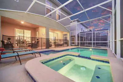 Image de Spacious Villa near Disney w/Pool, Game room