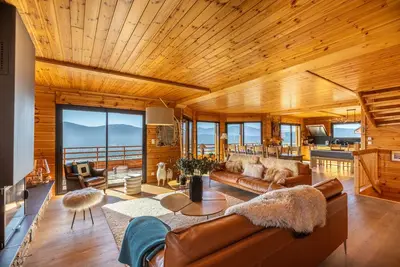 Image de Chalet des Jonquilles - Magnifique maison avec piscine