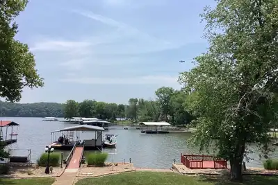 Image de Charming 4-bedroom house with Private Dock - Perfect for Family Gatherings
