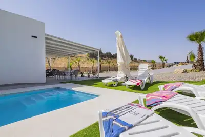 Image de Cubo's Casapalma Rincon del Sol / piscine privée / barbecue / wifi gratuit