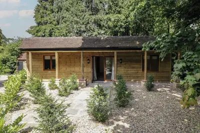 Image de Yew Tree Cottage, family friendly, with pool in Dartford