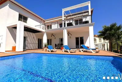 Image de Dream House - Villa moderne pour 8 personnes