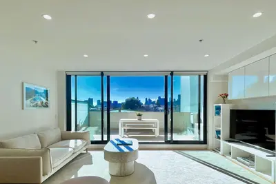 Image de * Albert Park Luxury + Lifestyle *