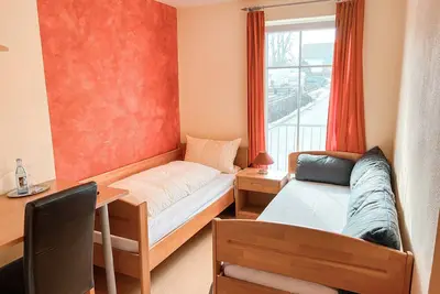 Image de Chambre 7 - Chambre lit avec vue sur la montagne, terrasse commune et Wi-Fi