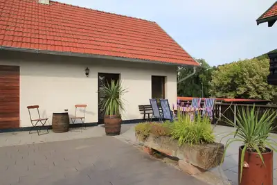 Image de Maison de Vacances 'Felsenblick' avec Vue sur la Montagne, Terrasse et Jardin Partagés