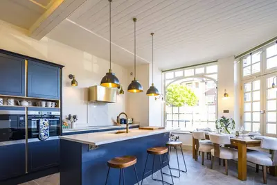 Image de Dragon Court - 4 Beds with Terrace Garden