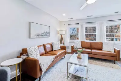 Image de Cozy 2nd-Floor Flat Near Downtown & Bourbon Trail