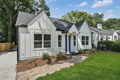 Image de East Lake Escape | Quick Ride to Decatur & Atlanta