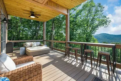 Image de Elevated Escape Blue Ridge Ga