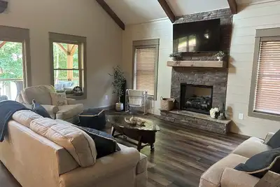 Image de Charming 4-bedroom house on Lake Hartwell