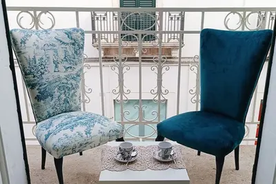 Image de Bright inspirational cozy studio in the city center