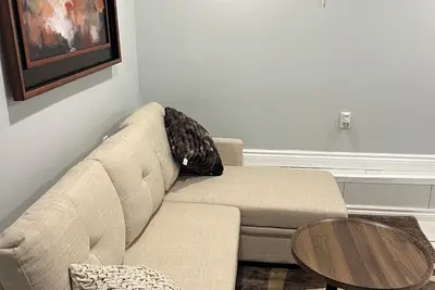 Image de Charming 2-bedroom apartment with Ac, WiFi in Windsor