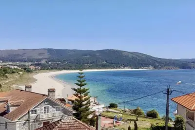 Image de Climatic shelter in Finisterre in front of the beach 🏖️