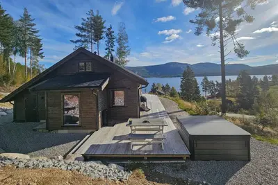 Image de Superbe maison à Treungen avec jacuzzi