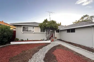 Image de Peaceful 3-bedroom house in South San Jose